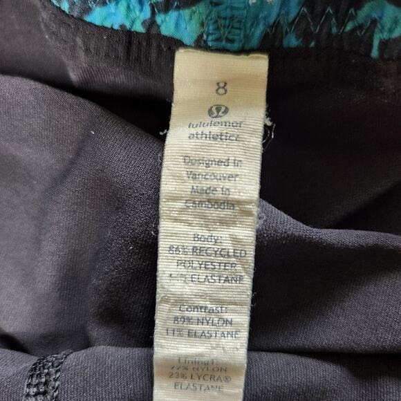 Lululemon Meshed Up short Fleur Sombre Kayak Blue size 8 - Picture 5 of 8